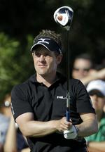 Etter. Luke Donald spillede en fejlfri 66-runde og kan søndag skrive sig ind i historiebøgerne. 