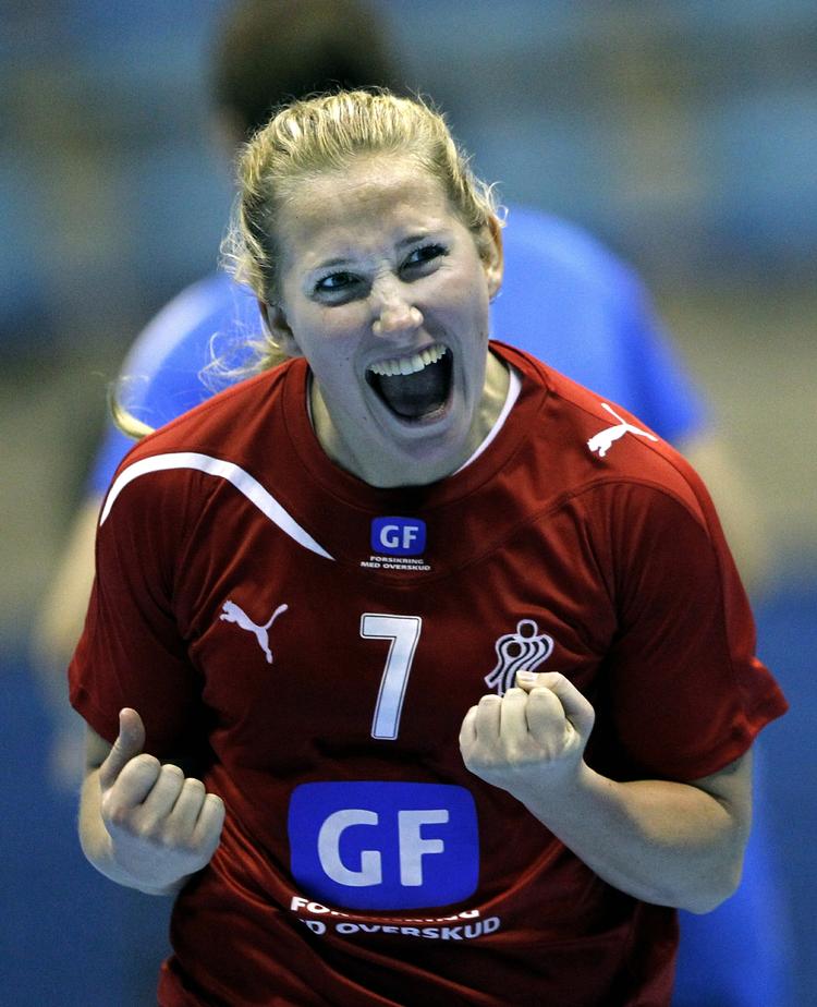 Sjov. Maria Fisker en den ene halvdel af underholdningsduoen. 