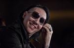 Kunstner. Marilyn Manson åbnede sidste måned en udstilling med sine malerier af blandt andet Adolf Hitler som flagermuseengel. 