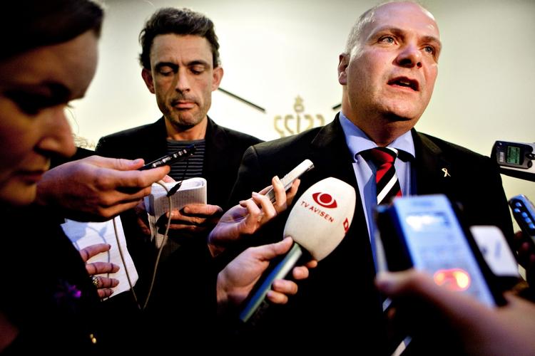 læk? TV2-journalist Rasmus Tantholdt hørte om danske jægersoldaters hemmelige mission til Irak under en flyvetur sidste år. På en lydfil siger han, at oplysningerne kom fra Søren Gades (billedet) spindoktor, Jacob Winther, men han var ikke med på turen. 