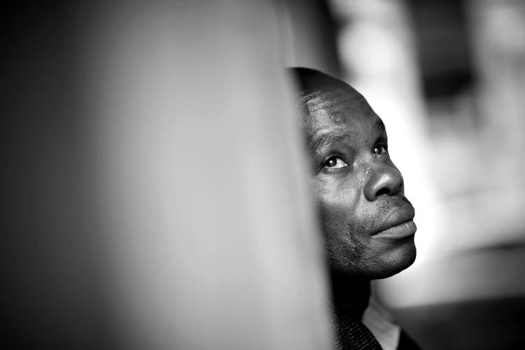 Offer. David Kato, en af Ugandas mest kendte homoseksuelle aktivister, blev i januar i år overfaldet i sit hjem midt på eftermiddagen. Han døde senere af sine kvæstelser. 