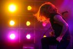 Headbanger. Dez Fafara fra bandet Devildriver svinger manken på Roskilde Festival 2012. 
