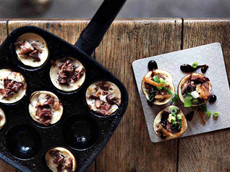 Syrligt. Salsa verde giver gås et syrligt, frisk og salt modspil. 