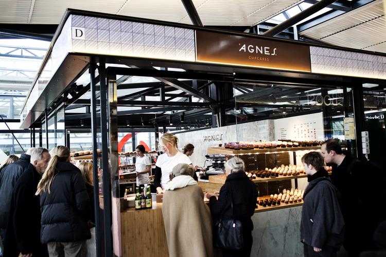 Overenskomst. Medarbejderne hos Agnes Cupcakes kan se frem til en ny overenskomst, der træder i kraft 1. februar 2012. 