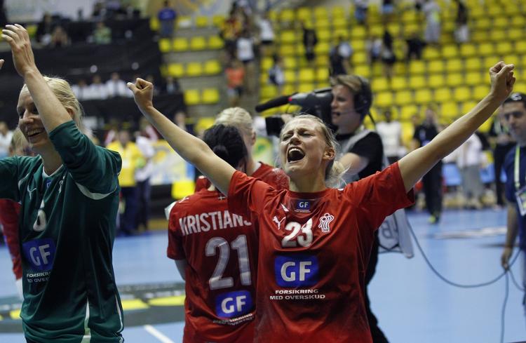 FEST. Der har været masser at juble over for Danmark ved VM-slutrunden i Brasilien. 