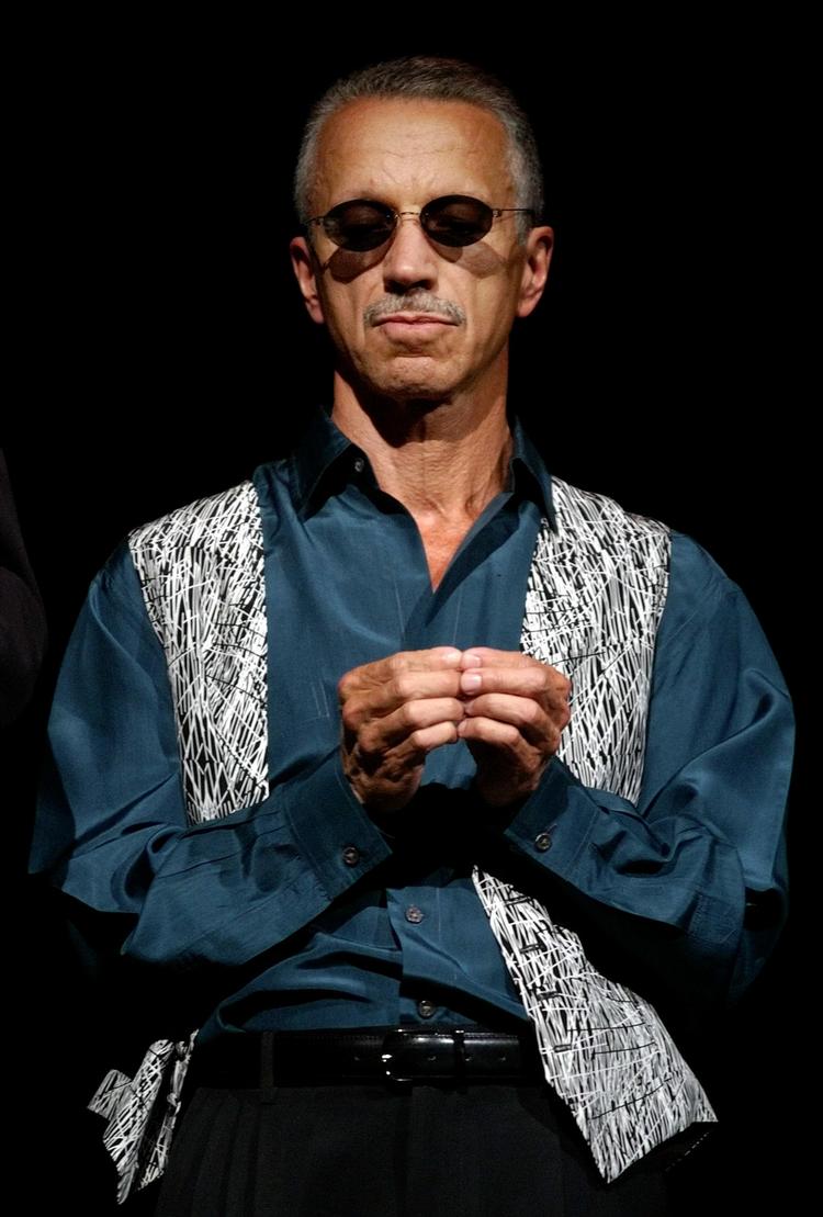 Krukke. Keith Jarrett er jazzens store nulevende improvisator og en sand tryllekunstner. Hans cd 'Rio' udgør toppen af årets jazzhøst. 