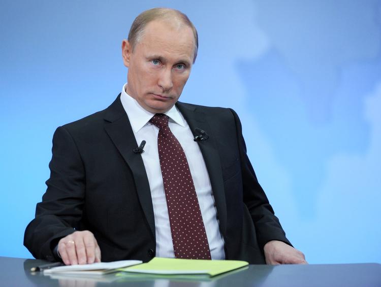 vildrede. Putin har forsøgt at latterliggøre de menensker, som har afsløret hans valgsvindel. 