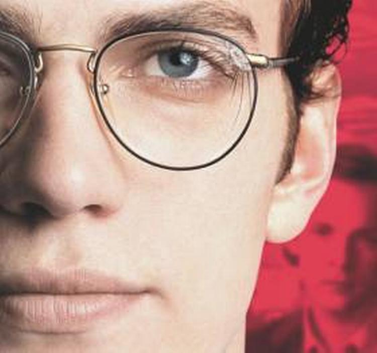 Film. Historien om Stephen Glass blev i 2003 filmatiseret med Hayden Christensen i hovedrollen. 