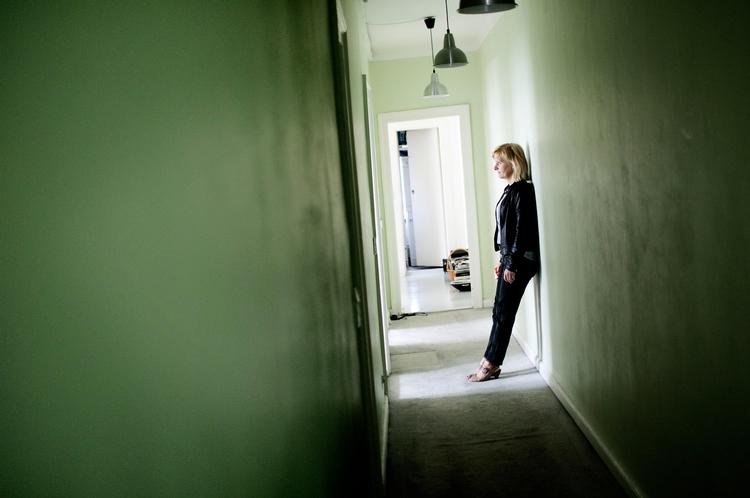 Rolig. Vi er dårlige til at tackle forandringer i os selv, mener Astrid Saalbach. Men »der er jo egentlig ingen grund til, at man skal blive sindssyg af at blive en anden«. 
