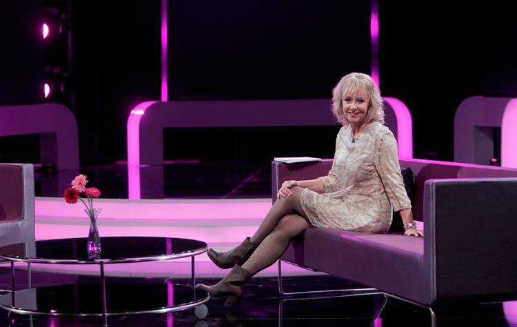 Nomineret. Er DR's Puk Elgård årets bedste kvindelige tv-vært? 