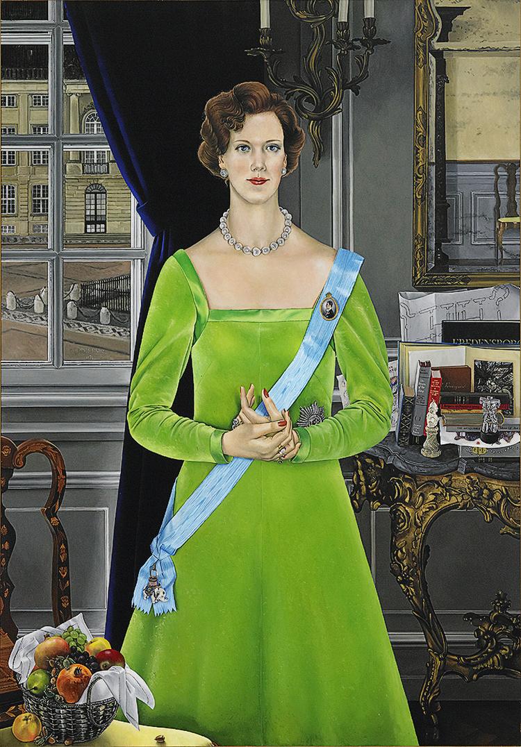 MARGRETHER. Det er utroligt, så forskelligt vores dronning kan tage sig ud. Og det skyldes ikke alene, at portrætterne af hende er blevet til gennem de seneste fire årtier, for fremadskridende alder er langtfra hele forklaringen. Dette er malet af Niels Strøbek. 