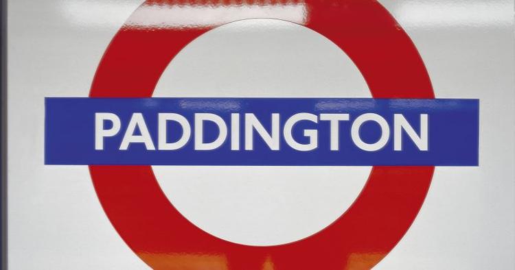 Stopklods. Skal du på ferie i London meller jul og nytår, så undersøg, hvordan den offentlige transport kører. 
