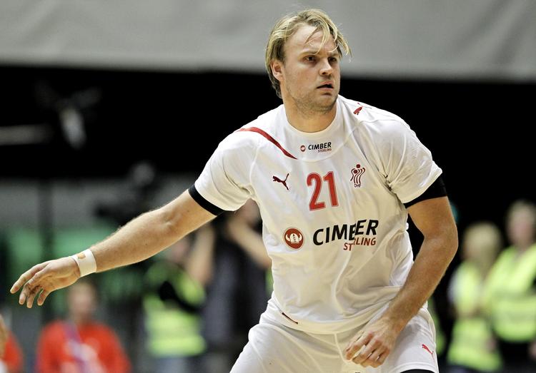 Bejler. Henrik Møllgaard er med i landstræner Ulrik Wilbeks bruttotrup til næste måneds EM-turnering i Serbien. 