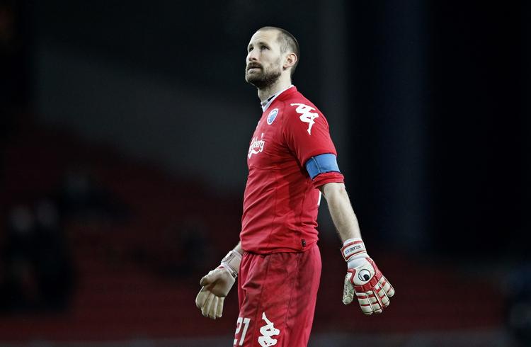 målmager. FCK's Johan Wiland er ikke bekymret for at skulle undvære Dame N'Doye. 