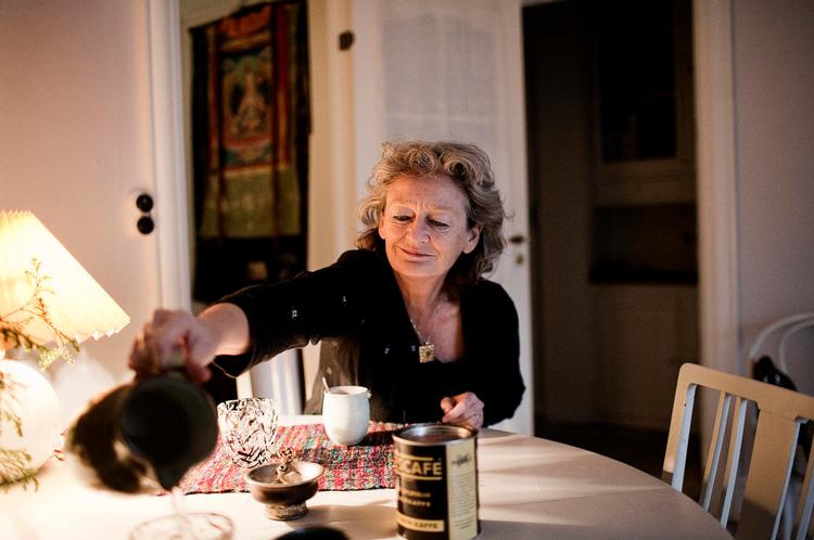 frivillig. Inge Lise Juul, 64 år og på efterløn, Østerbro, har meldt sig til et projekt, hvor etniske danskere bliver venskabsperson med folk med etnisk baggrund. 