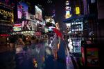 Turistby. Ikke mindre end 50 millioner mennesker ventes at have besøgt New York i 2011. 