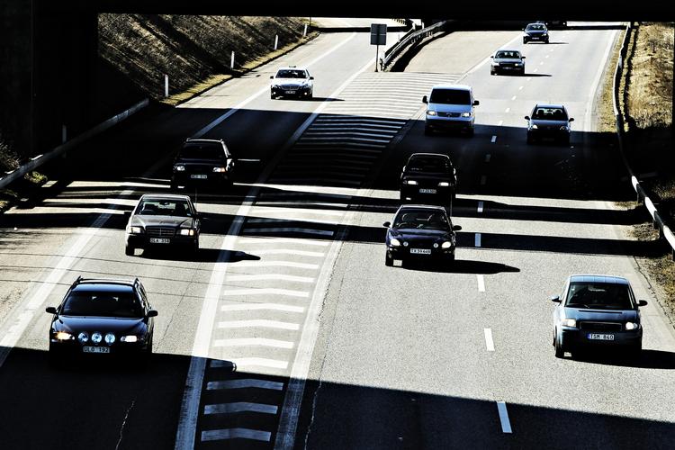 TRAFIK. Trafikken er forløbet over al forventning i dag, lyder det fra Vejdirektoratet. Der var kun få og små problemer. Arkivfoto. 