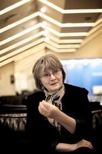 IRRITERET. Eva Gabrielsson mener, at Millennium-bøgernes tema drukner i den kommercielle eksponering af triologien. 