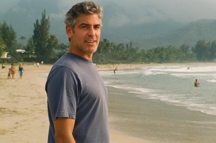 Oscar-potentiale. I 'The Descendants' har George Clooney ifølge de amerikanske filmanmeldere en af karrierens bedste roller. Som en familiefader, der må tage sit liv op til revision. 