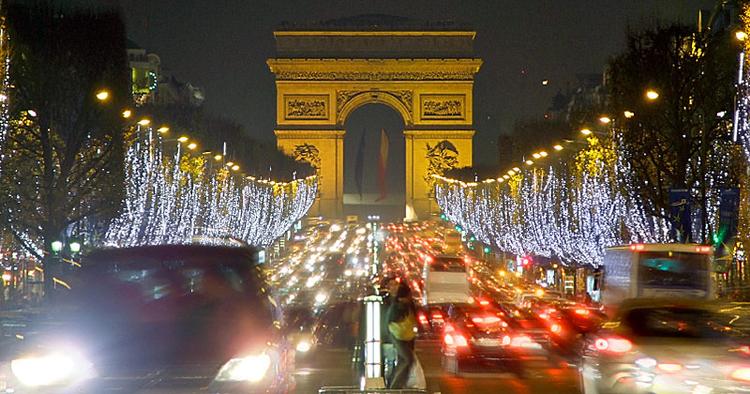BYERNES by, Paris, er nummer 3 på listen over storbyer, hvor danskerne vil fejre nytår i år. 