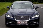 Opgradering. Jaguar-købere får det let i den kommende tid. To importører står klar til at tilbyde nye Jaguar-biler  Danmark. 