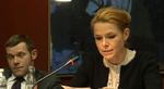 Sov. Dine øjenlåg bliver tungere. Du kan ikke længere holde dem oppe. Du glider ind i en dyb trance. Liberal Alliances fattigdomsstemme blev det største hit på politiken.tv i år. 
