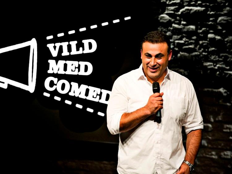 Humorist. Naser Khader afslører 'statshemmeligheder' i sin optræden i 'Vild med comedy'. 