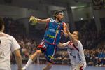 Topkamp. Mikkel Hansen (i blåt) og AG København viste klassen, da de slog KIF Kolding i topkampen af herrernes håndboldliga. 