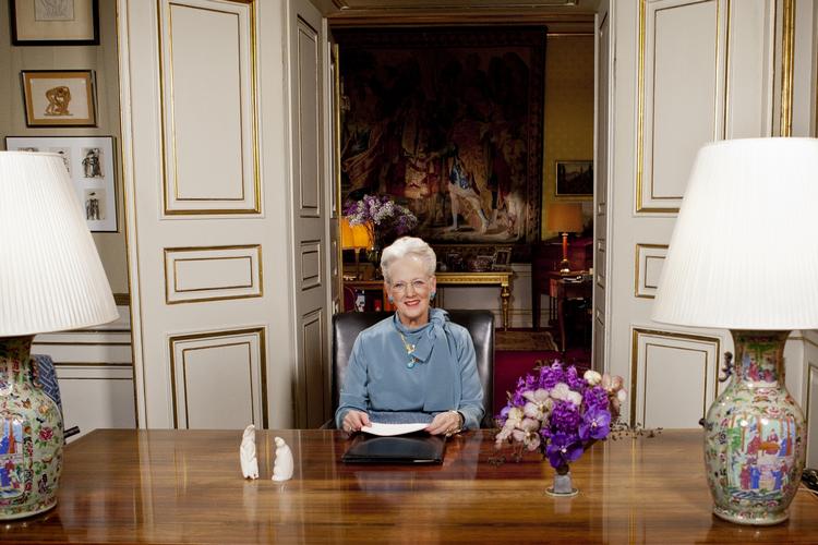 Tradition. Dronning Margrethes nytårstale havde et mere internationalt perspektiv, end den plejer. 