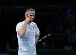 what? Hvad skete der lige der? Mardy Fish fik uventet hård modstand af Frederik Løchte Nielsen i den første kamp Hopman Cup. 