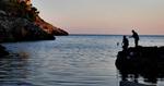 Uspoleret. Der er i alt 122 strande på  Menorca. Øen beskrives som Mallorca for 15 år siden. 