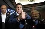 Presset. Rick Perry fik langt fra det resultat, som han ønskede i Iowa. Nu overvejer han sig kandidatur til Barack Obamas embede. 