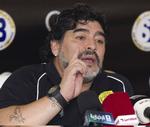 Kontroversiel. Maradona tiltrådte i Al-Wasl for snart ni måneder siden. Men kan han blive i jobbet? I sidste sæson blev 10 af 12 trænere i ligaen fyret. 