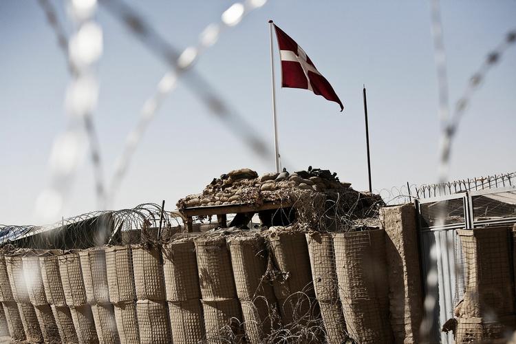 Helmand. En dansk officer, som er sigtet for drab på civile, er sendt tilbage til Afghanistan, selv om sagen endnu ikke er afgjort. Arkivbillede. 