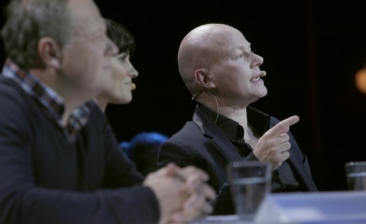 »Der findes en milliard af dig -  og I har allesammen ikke noget at byde på«. 