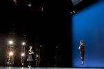 Ballet. Politikens fotograf Peter Hove Olesen var sidste år med, da Den Kongelige Ballet var på turné i USA med et program bestående af uddrag fra Bournonville klassikere og moderne balletter. Her til aften optræder balletten med en forestilling af netop Bournonville. 