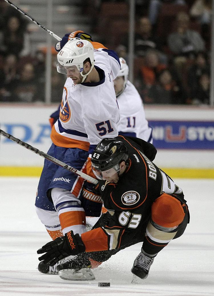 Glatis. Frans Nielsen (51) og Islanders tabte for 19. gang i denne sæson og skal blive meget mere stabile, hvis de vil have plads i slutspillet. Det samme gælder for Lars Ellers Montreal-hold, der dog synes at have fundet en vinderformel. 