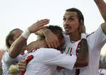 Mål. Zlatan Ibrahimovic (t.h.) scorede for 12. gang i Serie A i denne sæson. 