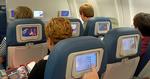 OPMÆRKSOMHED. Passagererne hos det amerikanske selskab Delta Air Lines skal fremover vænne sig til masser af reklamer, når de flyver med selskabet. 