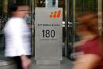 skat. Australske BHP Billiton (billedet) har et skuffeselskab i Danmark, med det noble formål at føre så mange penge som muligt ind og ud af landet uden at betale skat. 