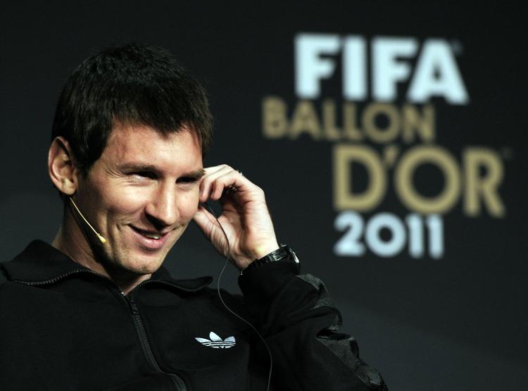 Prisvinder. »Jeg vil gerne dele prisen med Xavi. Han fortjener den også«, sagde Messi. 