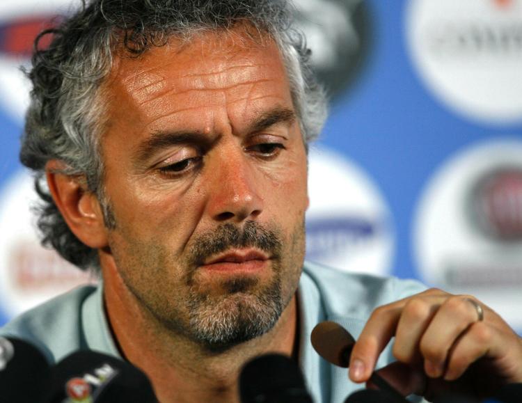 træneren. Efter at have været klubtræner i Lecco, Livorno, Genoa, Napoli og Cagliari er Italiens tidligere landstræner Roberto Donadoni nu havnet i Parma. 