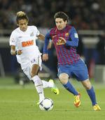 Stjernetræf. Lionel Messi (t.h.) og Barcelona var suveræne i VM-finalen for klubhold. Santos og Neymar blev slået 4-0. 