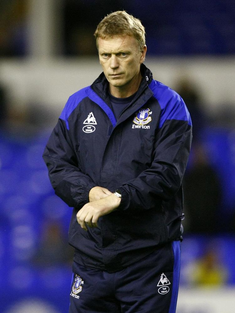 Beskeden. David Moyes har ikke købt spillere i denne sæson. De nye der er kommet til Everton er hentet på fri transfer eller på lejeaftaler. 