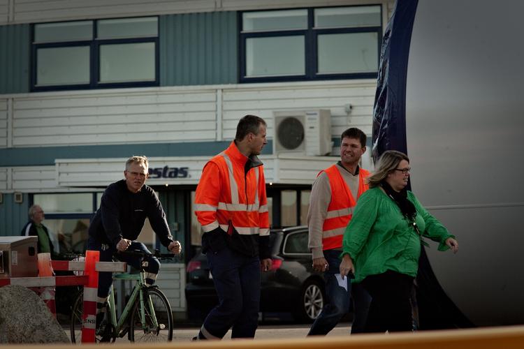 Vestas har været gennem flere store fyringsrunder. I oktober 2010 gik det blandt andet ud over afdelingen i Rudkøbing (billedet), som blev lukket. 235 medarbejdere på fabrikken blev fyret. 