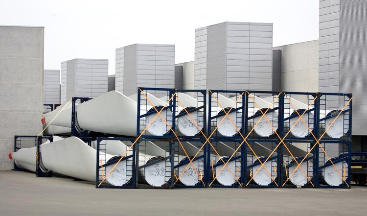 Trist. Vindenergi er god energi, men der skal være købere, før det også er en god forretning. Vestas fyrer flere tusinde mennesker. 