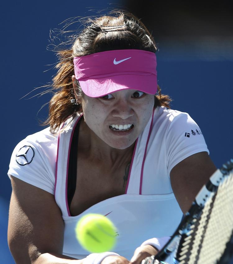 redningen. Sidste år vandt Li Na i semifinalen over Caroline Wozniacki ved Australian Open, men i år var en kinesisk semifinalesejr anderledes positivt for danskeren. 