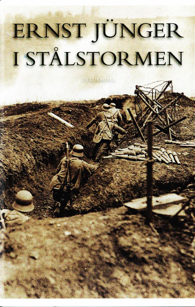 Vestfronten. Ernst Jünger meldte sig til fronttjeneste som 19-årig og blev indsat i skyttegravene. Med 'I stålstormen' beretter han om sine oplevelser under Første Verdenskrig. Han blev 103 år og døde i 1998. 