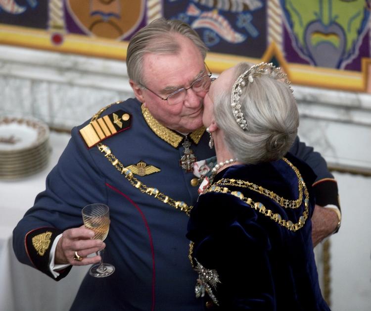 KÆRLIGHED. Prins Henrik og Dronning Margrethe har været gift siden 1967. 