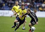 Nomade. AGF solgte Michael Lumb (t.h.) til Zenit for snart to år siden. Lumb har siden været udlejet til både Feyenoord og AaB - og nu er han altså på vej til tysk fodbold. 